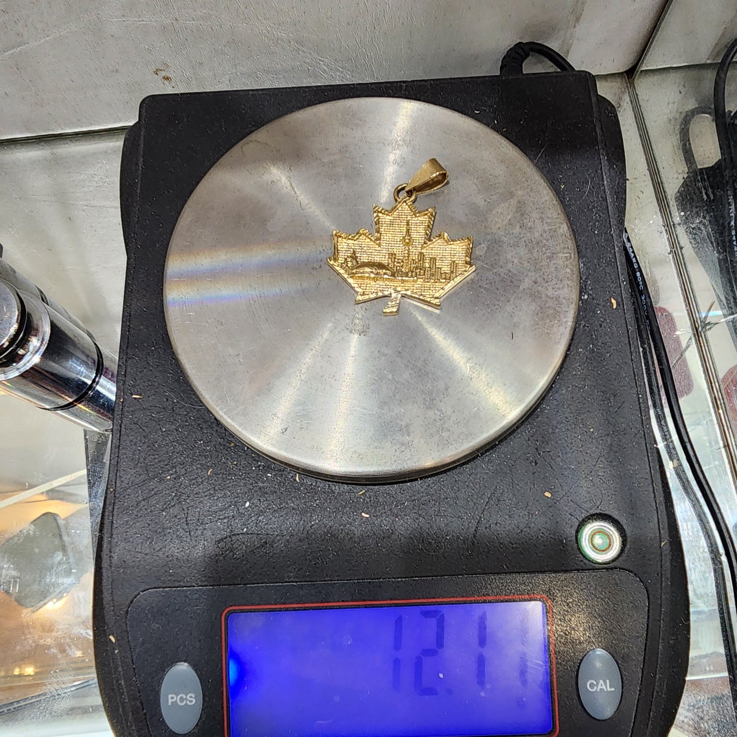 10K Gold Toronto Skyline Pendant