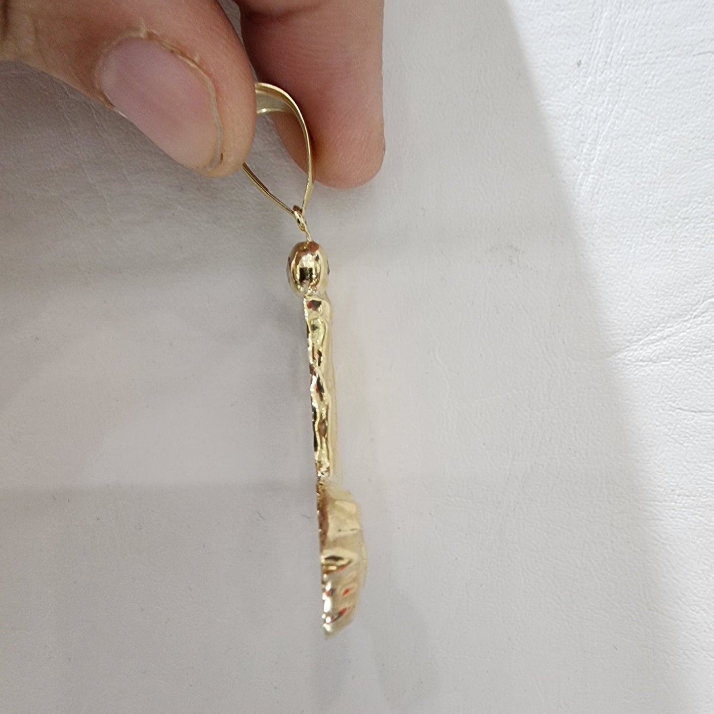 10K Gold Prayer Hand Pendant