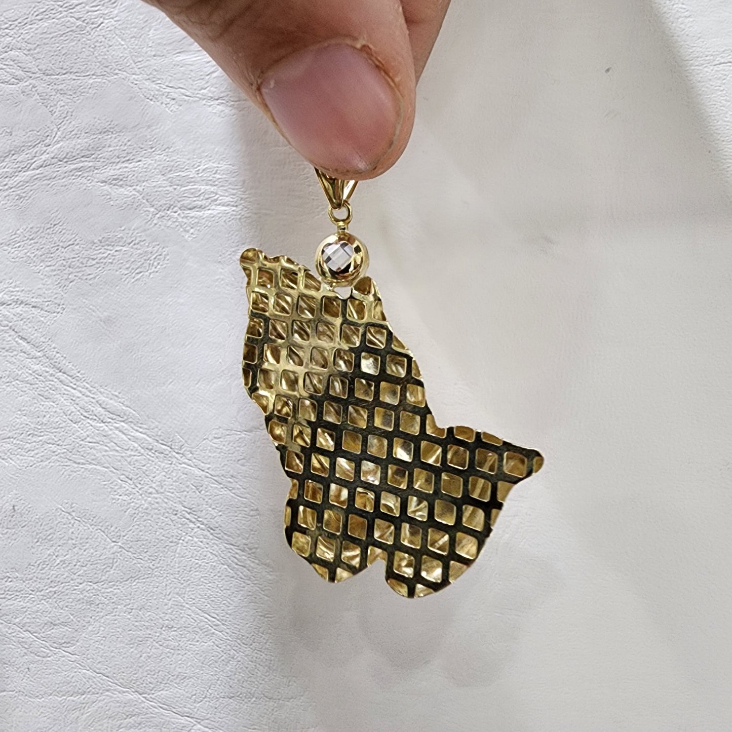 10K Gold Prayer Hand Pendant