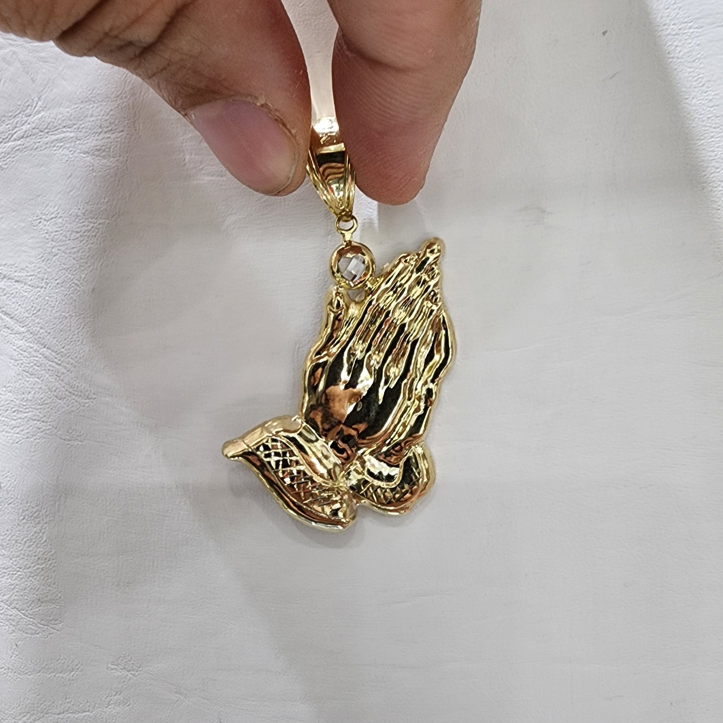 10K Gold Prayer Hand Pendant