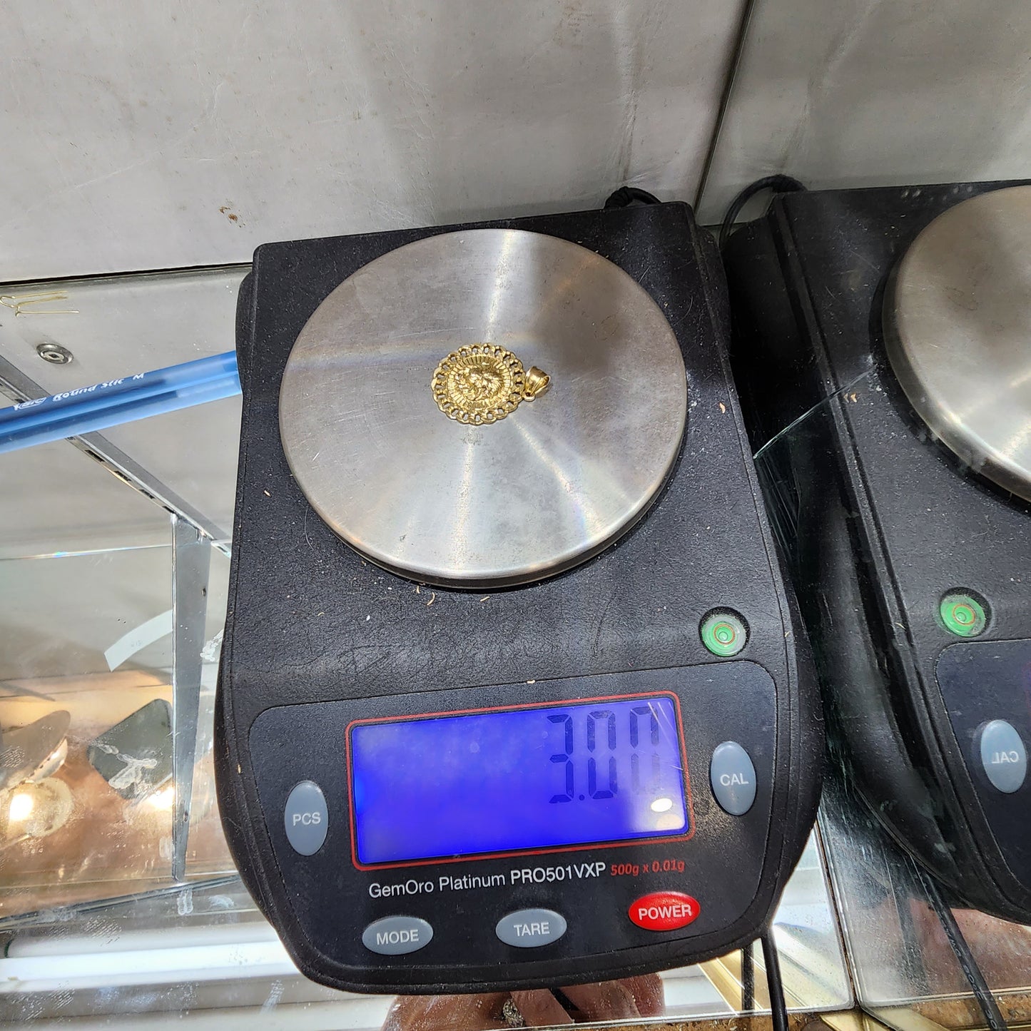 10K Gold Lion Head Pendant