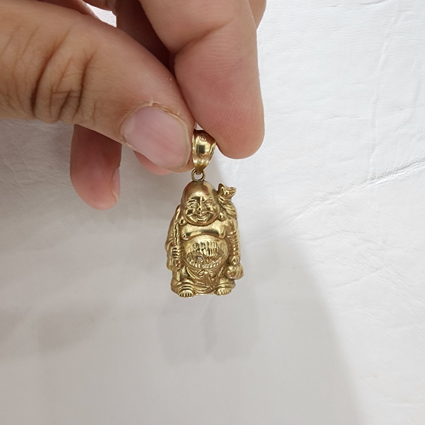 Colgante de Buda de oro de 10 quilates
