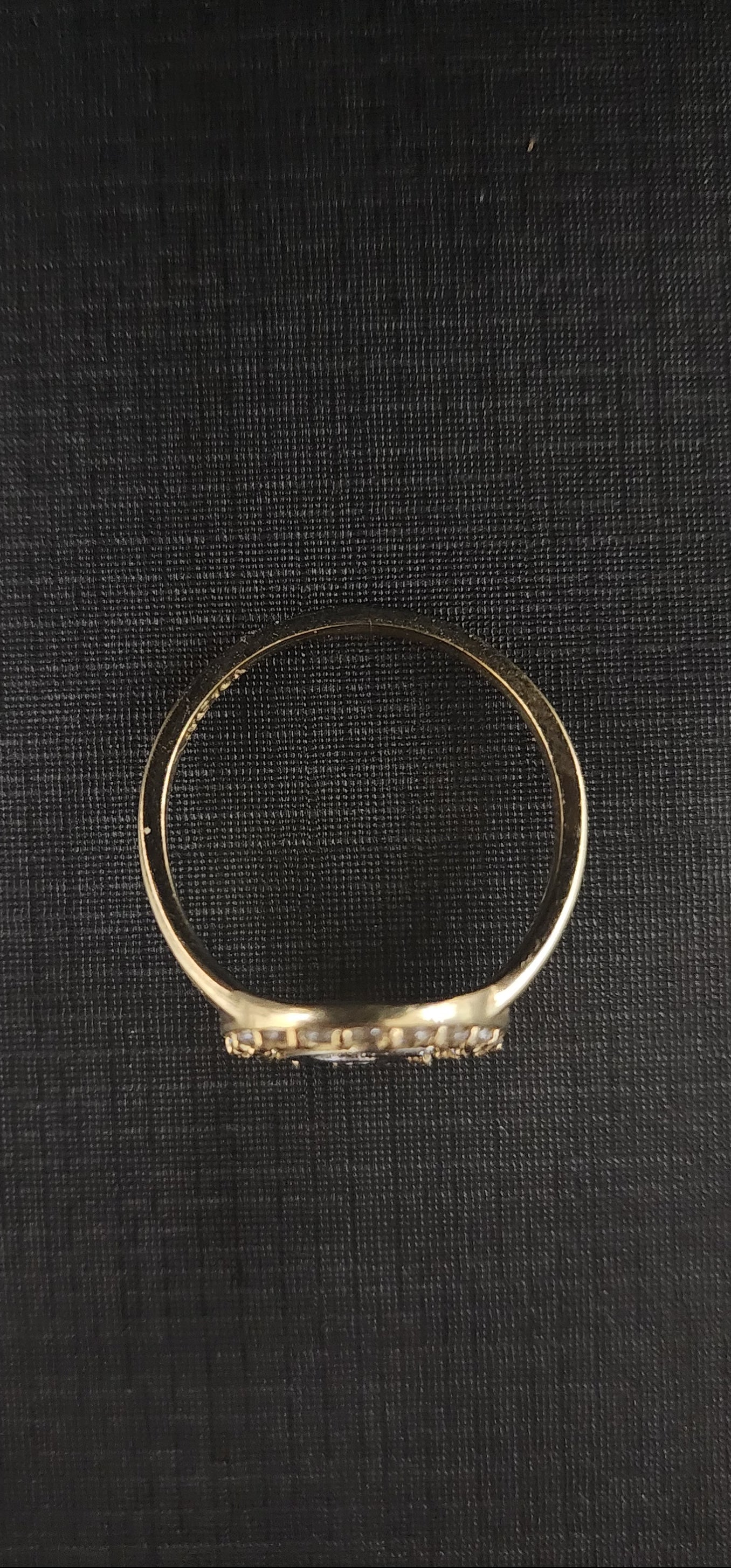 10K Gold G Ring